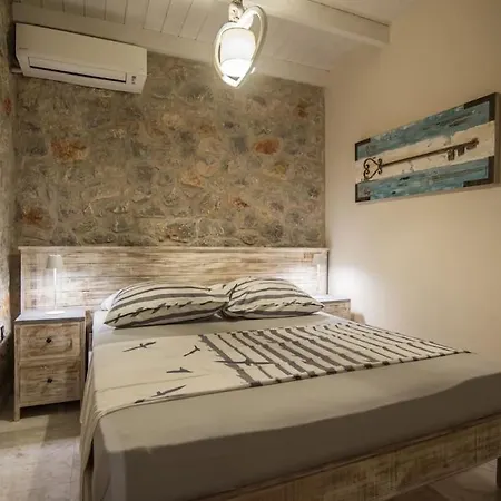 αοιδή Villa Galaxídhion